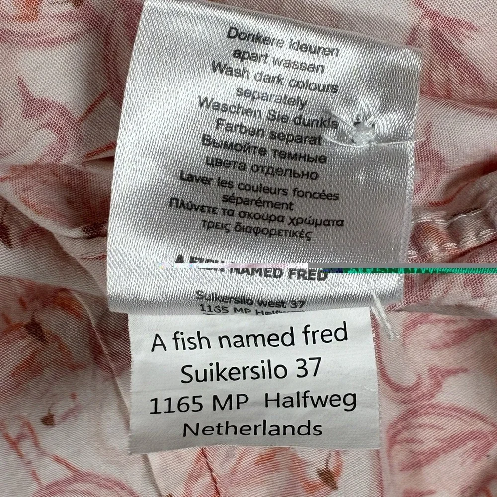 A Fish Named Fred Mens L Pink Flamingo AOP Short Sleeve Stretch Button Up Shirt